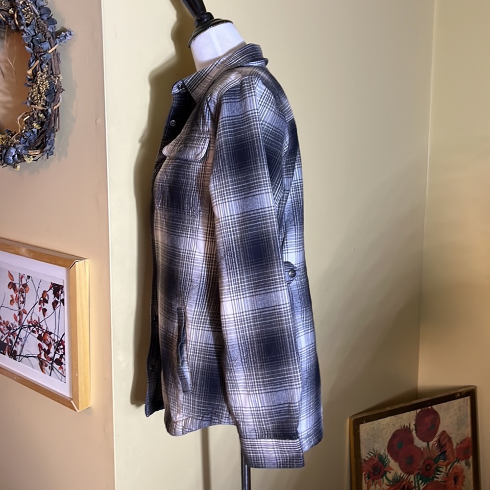 CARHARTT Size Medium 8/10 Plaid SnapFront Flannel Nubby Fleece Line Cotton CHORE - Picture 4 of 16